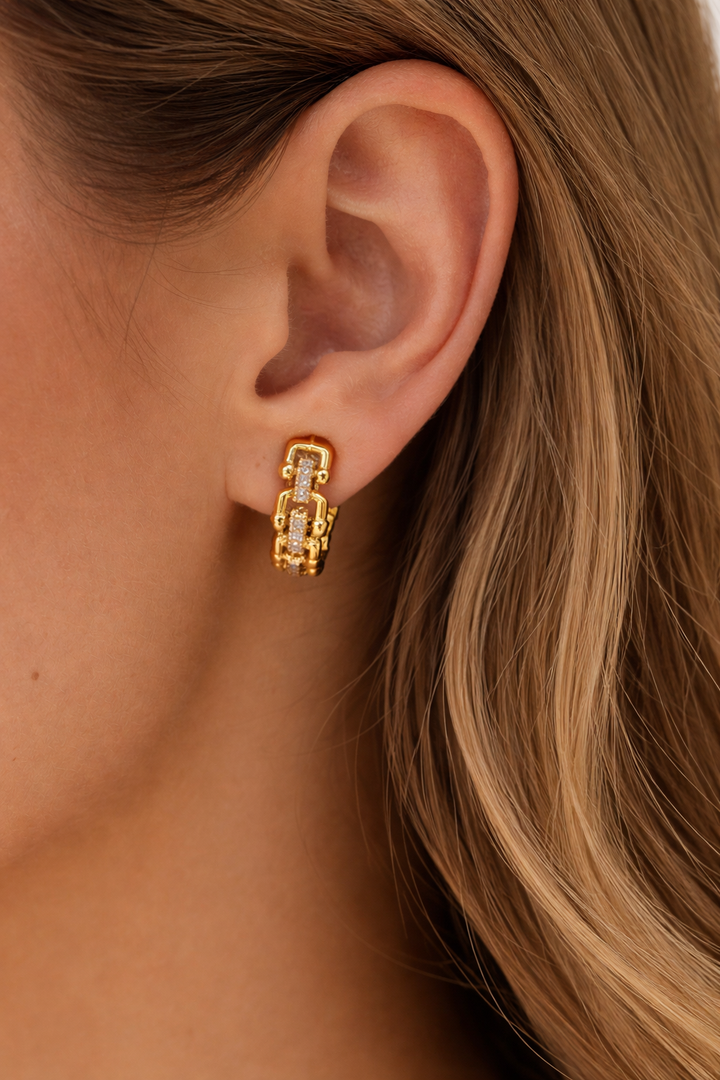 Chain link bali earring