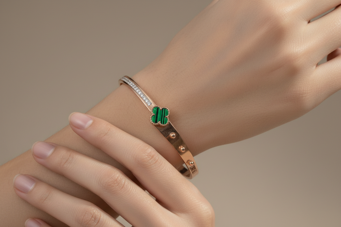 Green lucky clover bracelet