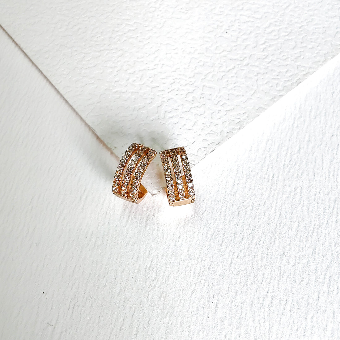 Triplate daimond bali earring