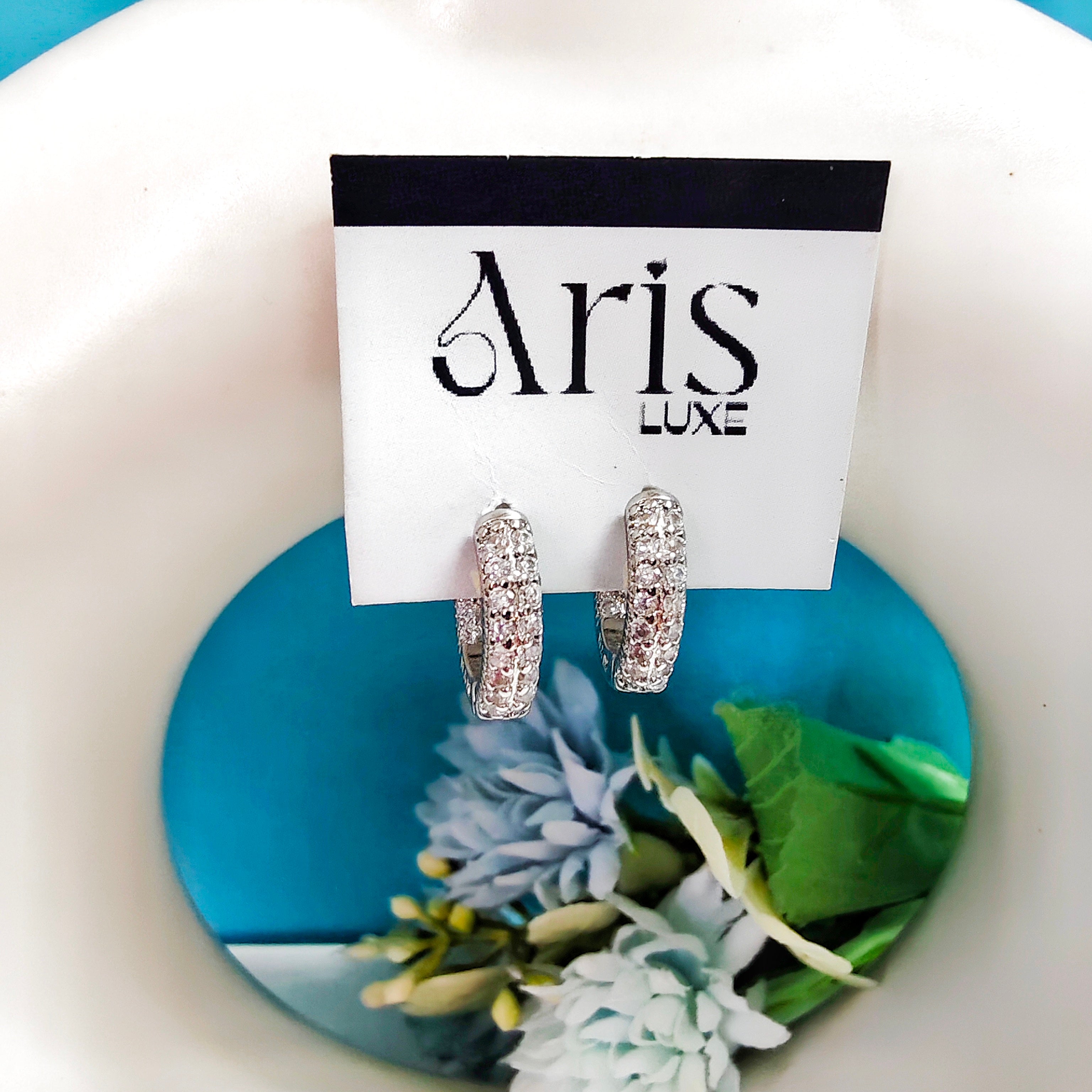 Rhodium plated bali earring