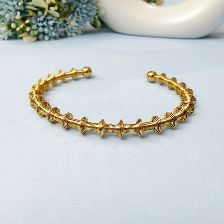 SPRING CUFF BRACELET