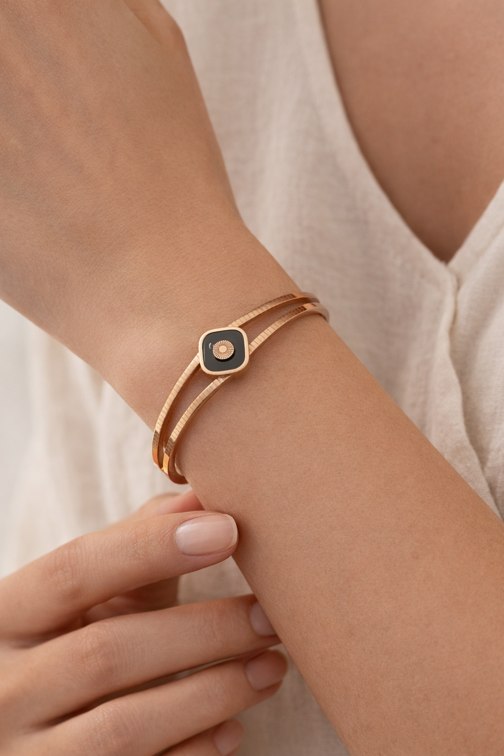 Liana modern bracelet