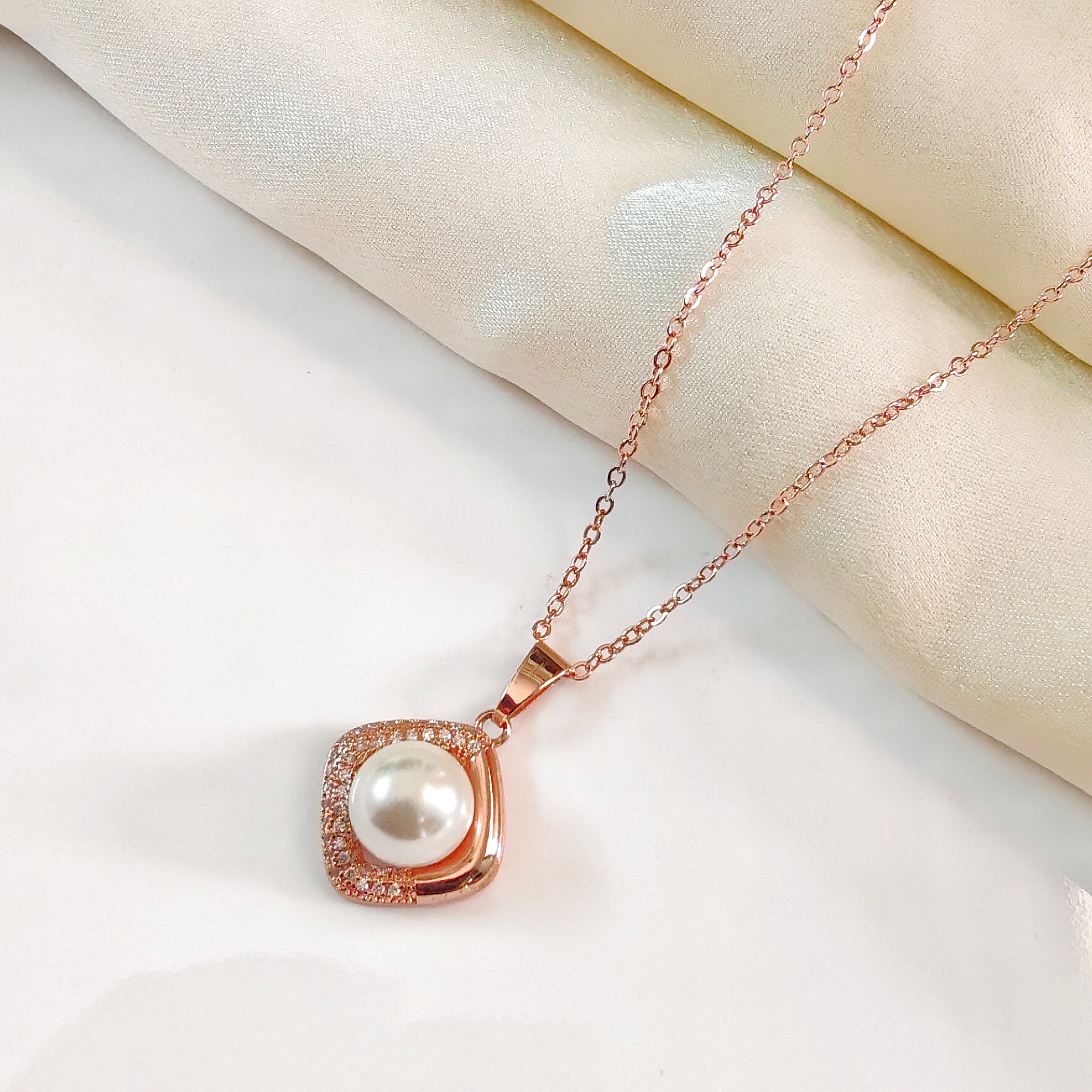 Pearl charm necklace
