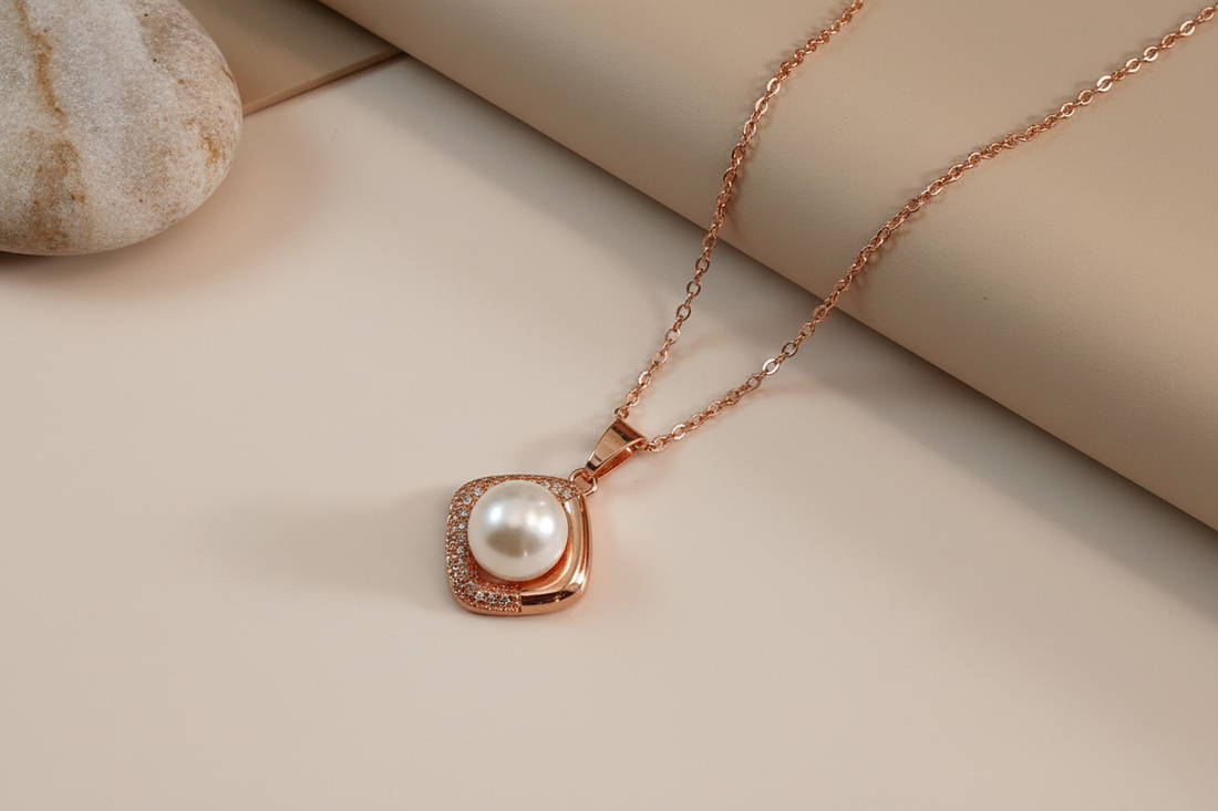 Pearl charm necklace