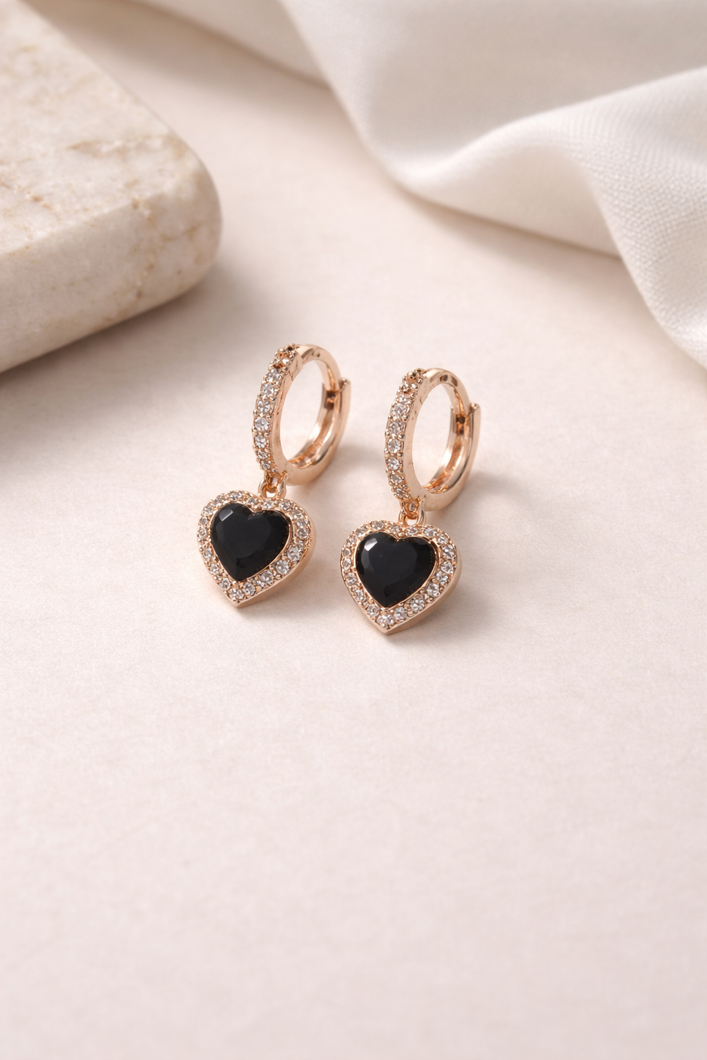 Sweet heart bali earring