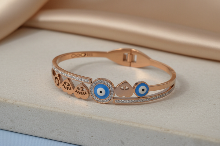 Eye enchantments bracelet