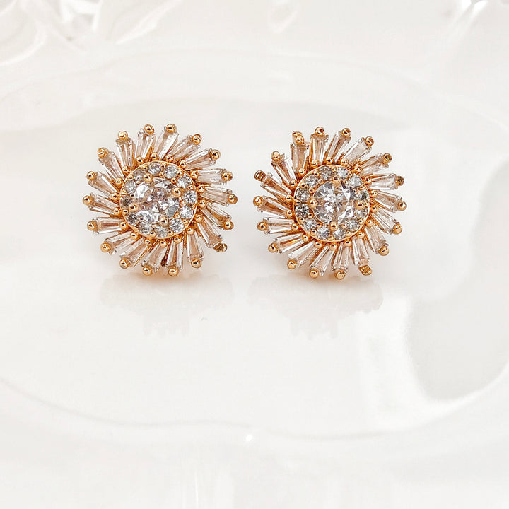 FLOWER SHAPE STUDS