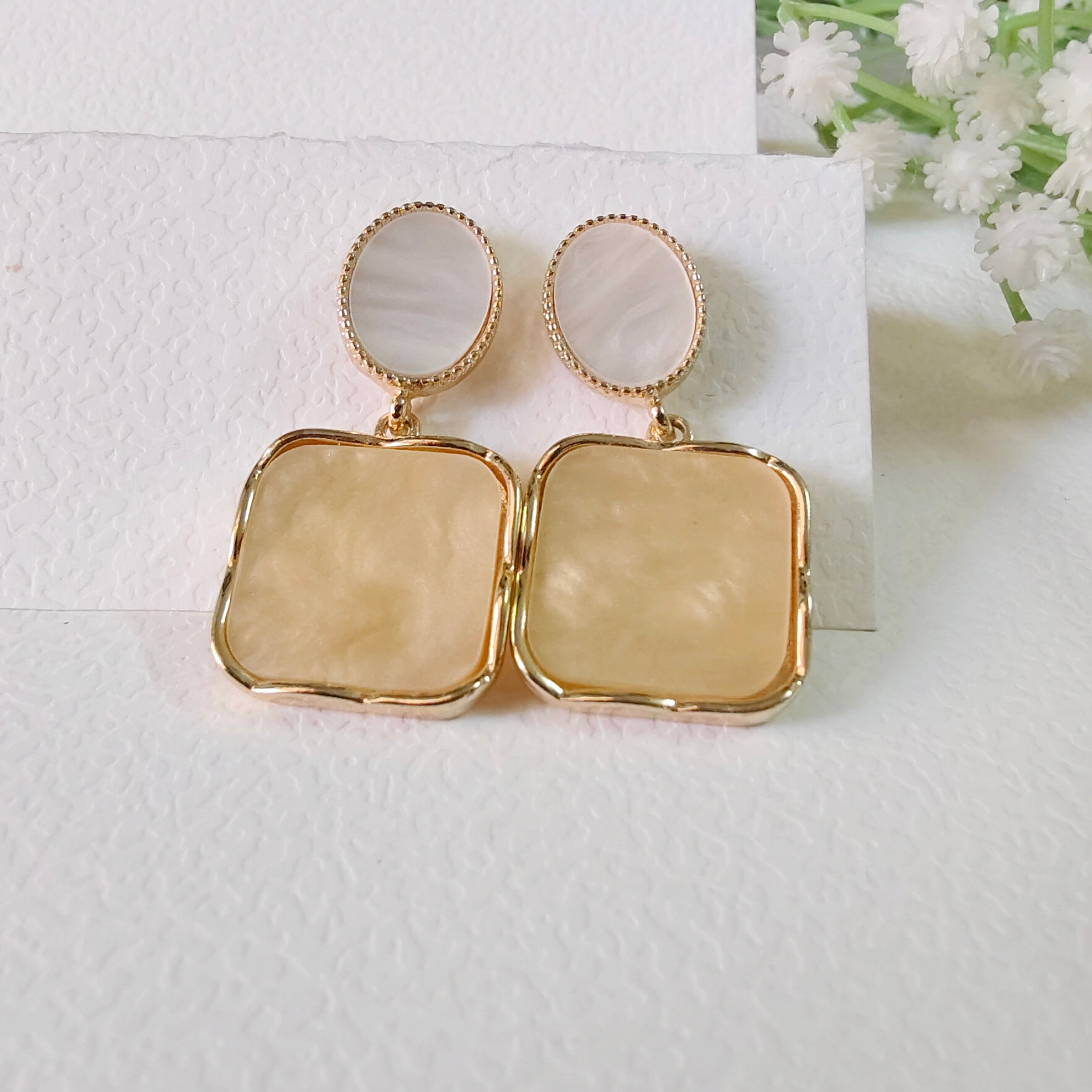 Sweet square earring