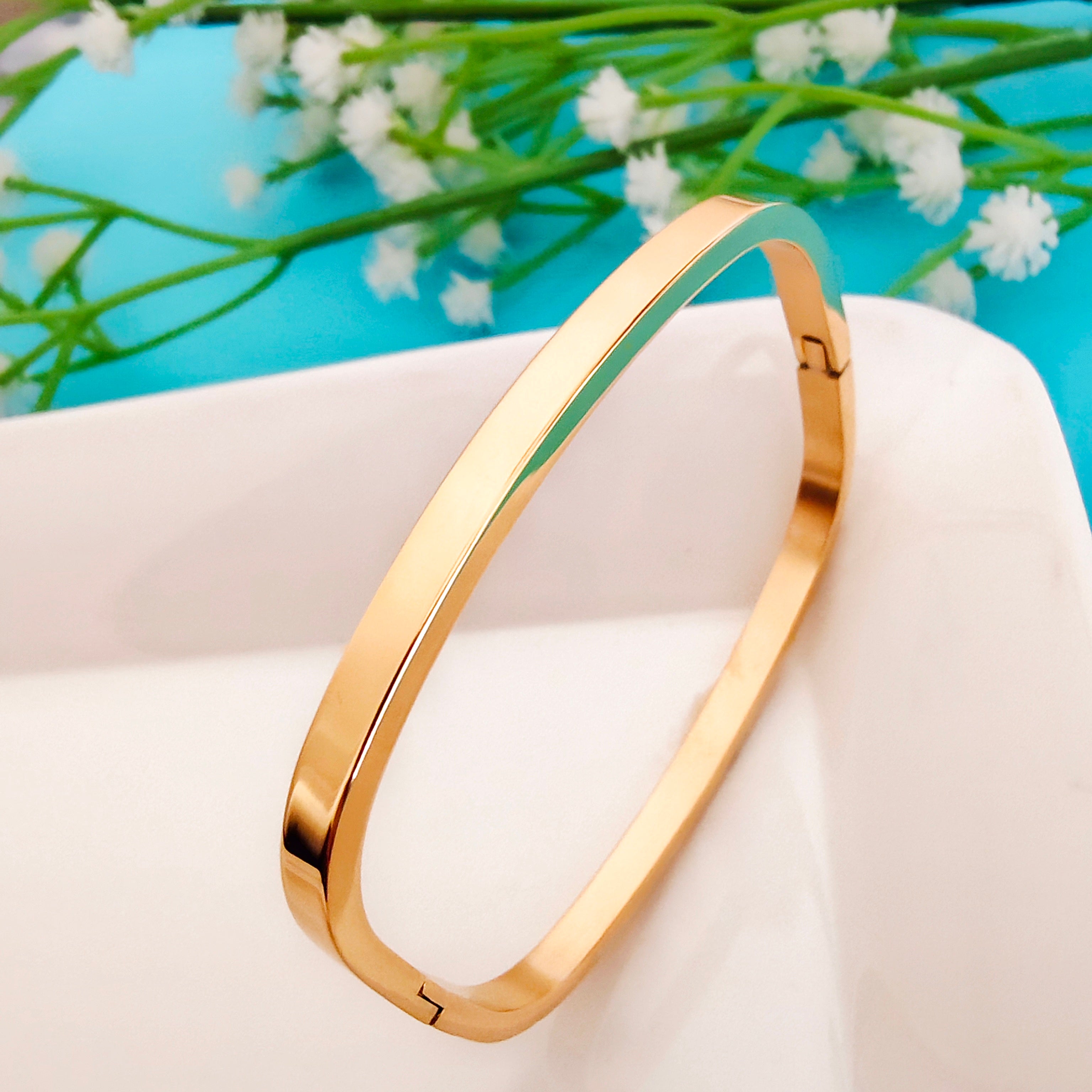 Trendy square bracelet